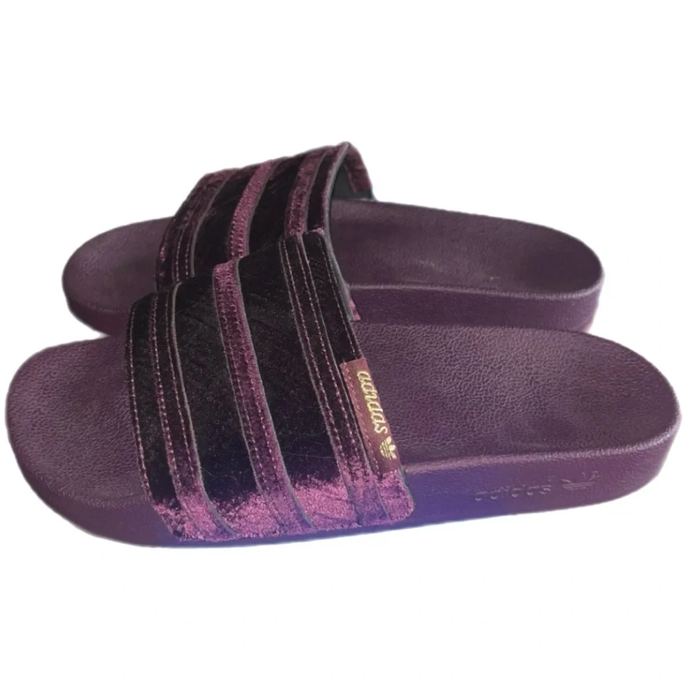 Adidas Adilette velour Slip On Womens Shoes Size 9 - Picture 2 of 7